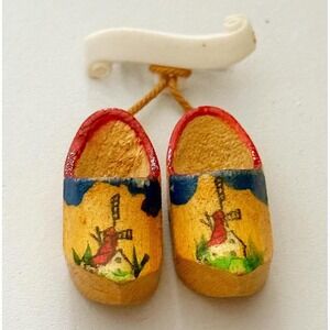 Vintage Wooden Dutch Clog Shoes Pin